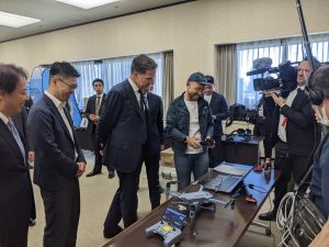 ＡＣＳＬ、日本のデュアルユース・スタートアップ企業としてルッテNATO事務総長等に自社技術・製品を紹介